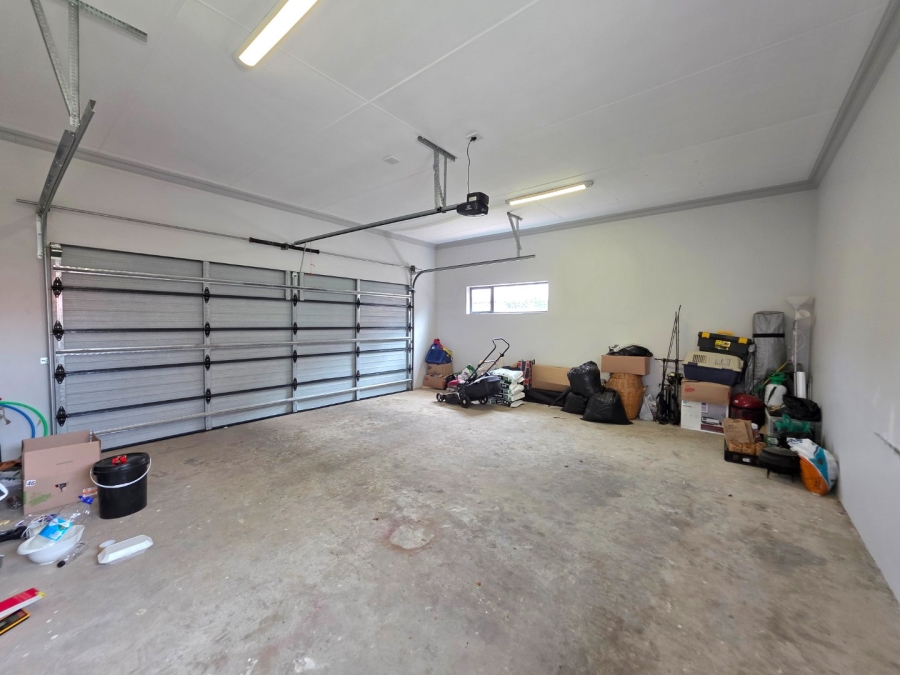 3 Bedroom Property for Sale in Wild Olive Estate Free State